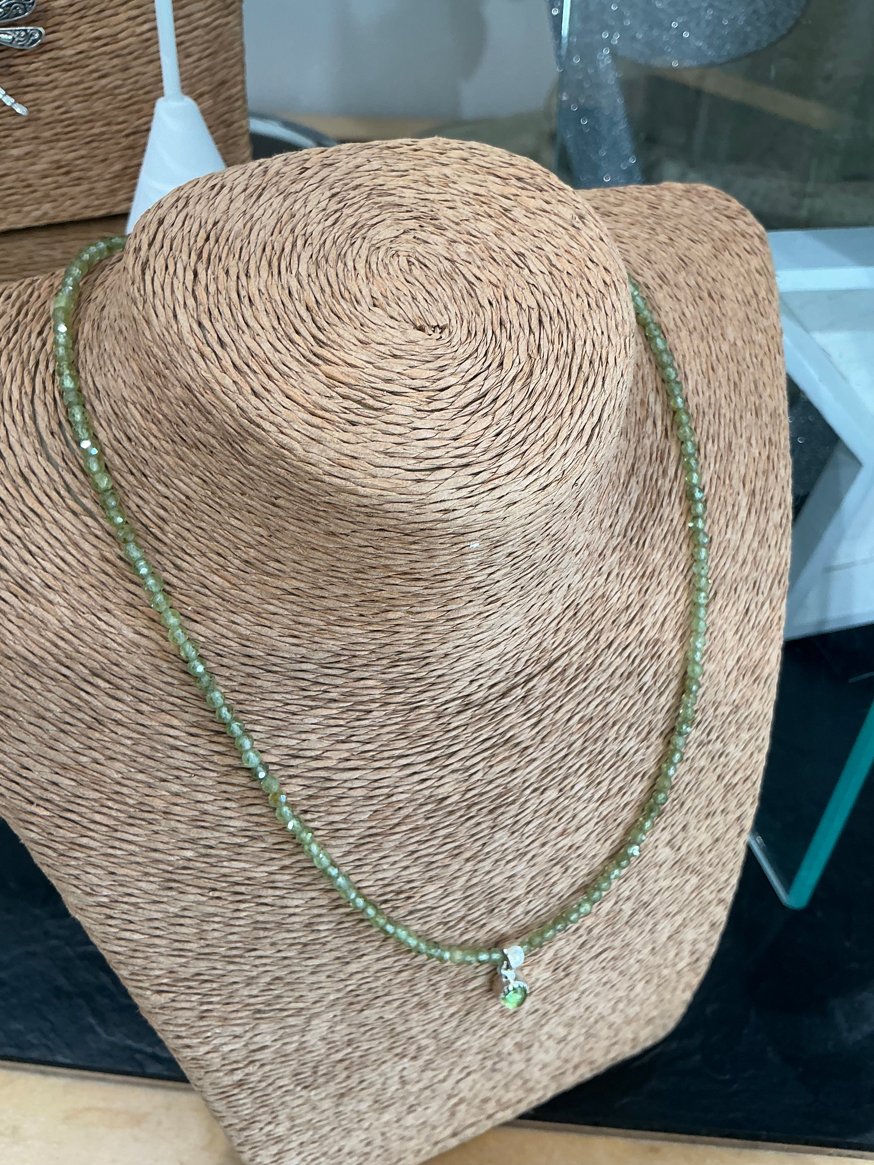 Meraki peridot necklace