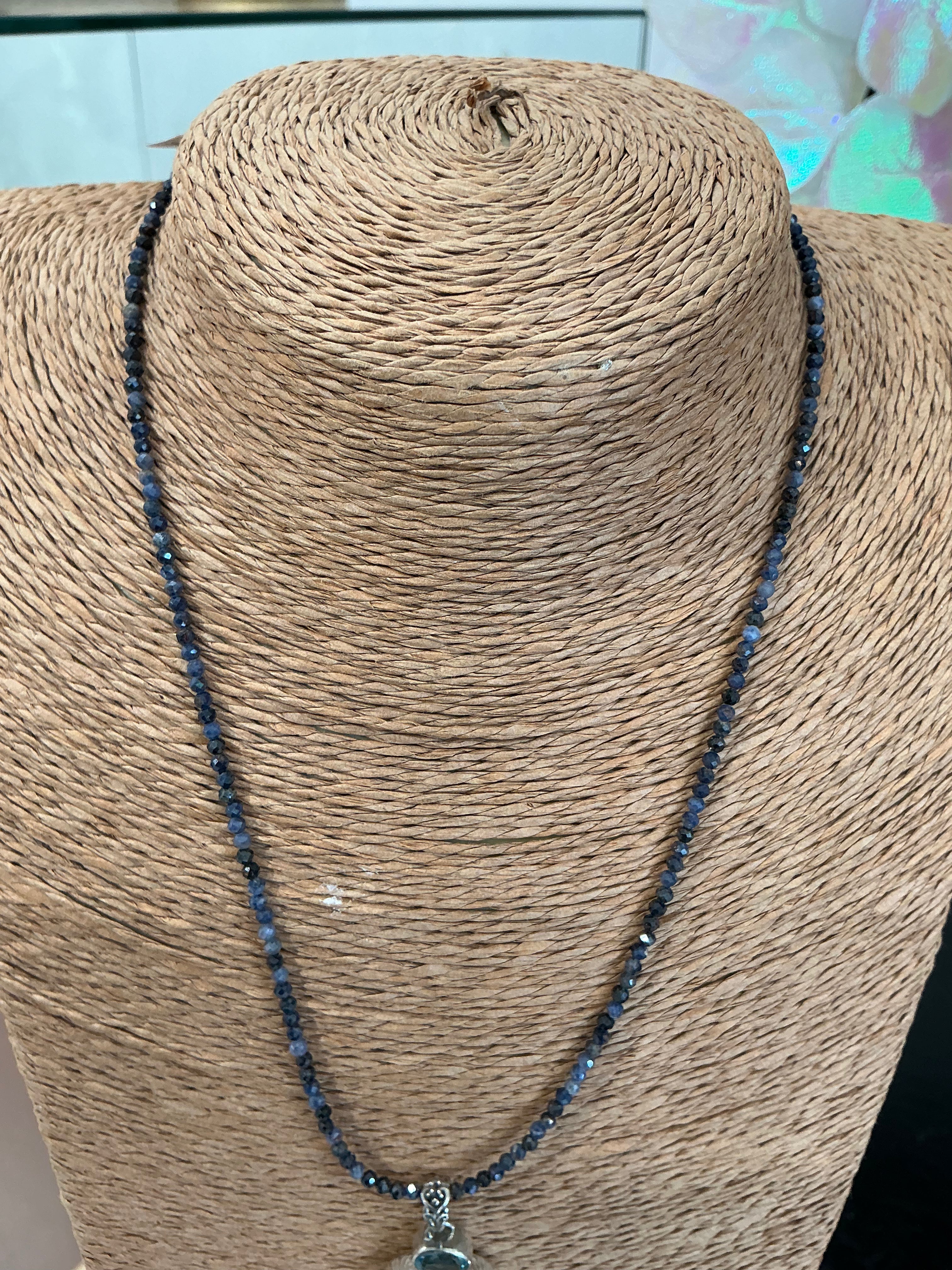 Natural sapphire necklace