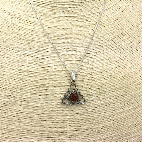 Amber Necklace- November’s Birthstones Utopianorthwest 