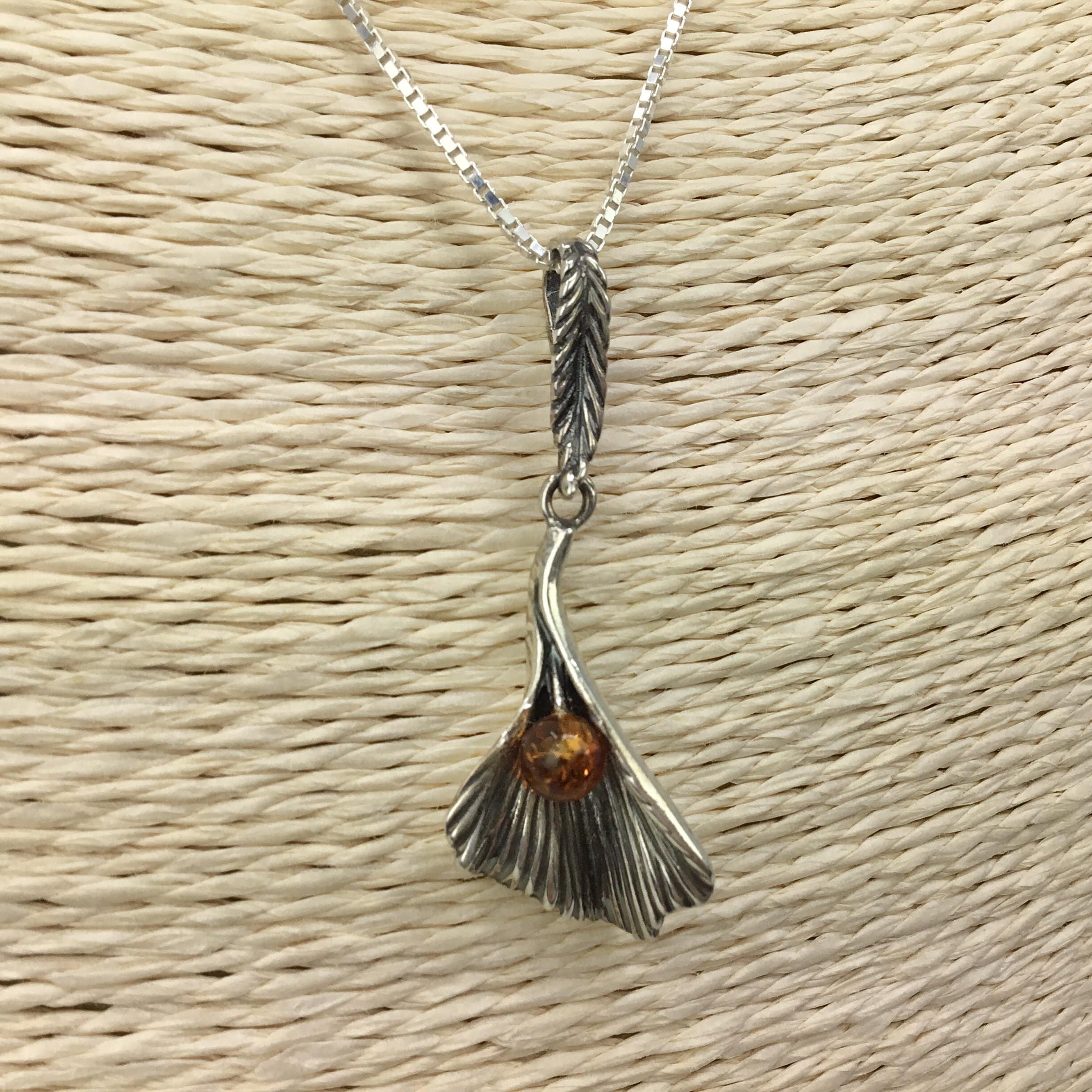 Amber necklace- November’s Birthstones Utopianorthwest 