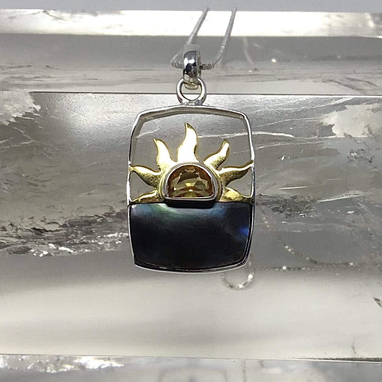 Citrine & Black Mother of Pearl Necklace Utopianorthwest 