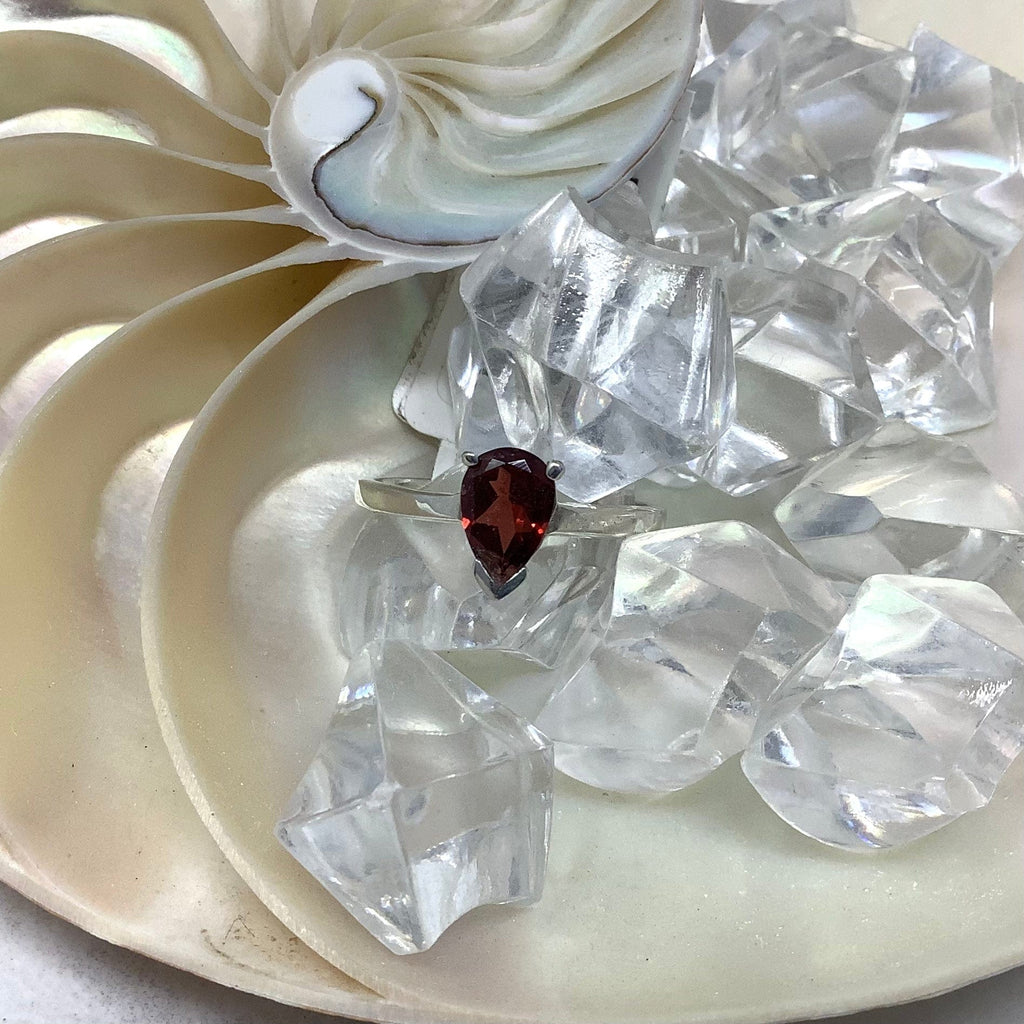 Garnet Ring- January Birthstone Utopianorthwest 