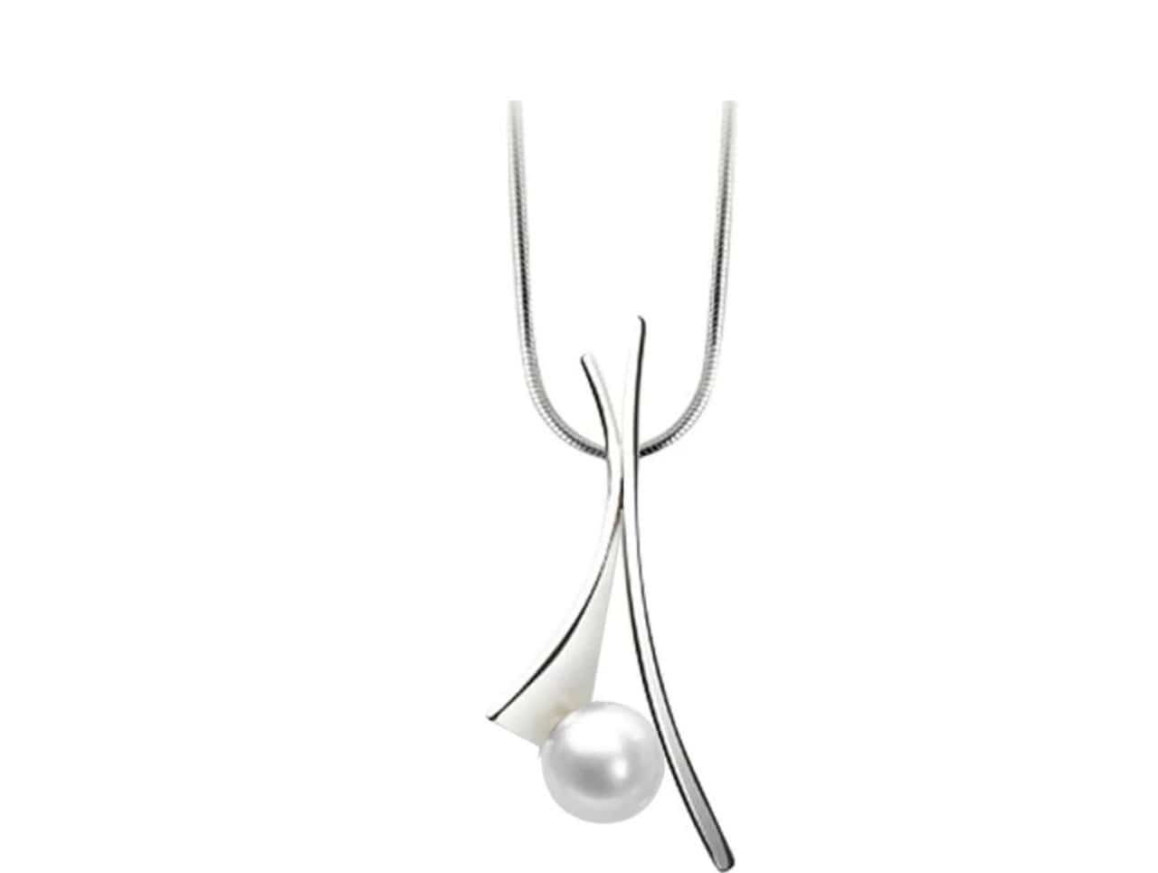 Pearl Necklace, June’s Birthstone Utopianorthwest 