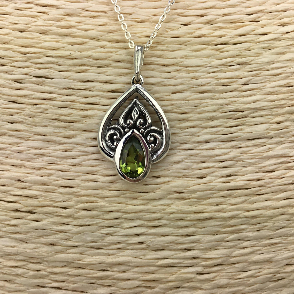 Sterling Peridot Necklace Utopianorthwest 